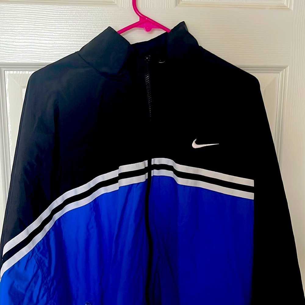 Black and blue nike windbreaker/Jacket